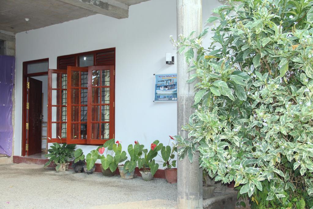 Hotel Nethum Rest Mirissa Exterior foto